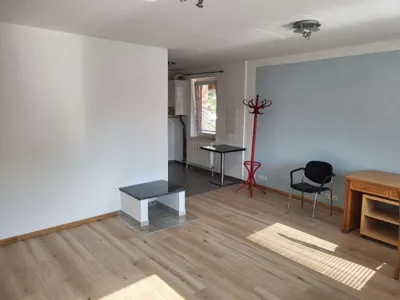 1-Zimmer-Wohnung mieten in Baden – 35 m², € 350 – Bild 11 von 13