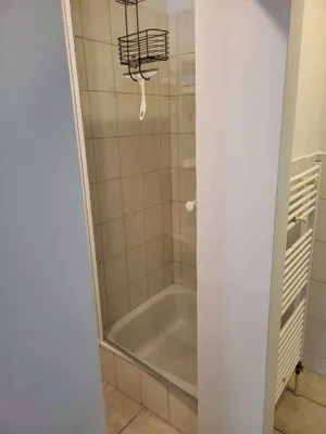 1-Zimmer-Wohnung mieten in Baden – 35 m², € 350 – Bild 9 von 13