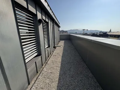 9-Zimmer-Gewerbeimmobilie mieten in Linz – 309 m², € 4.544 – Bild 20 von 22