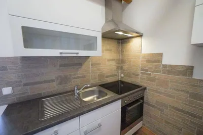 1-Zimmer-Wohnung mieten in Villach – 30 m², € 450 – Bild 1 von 9