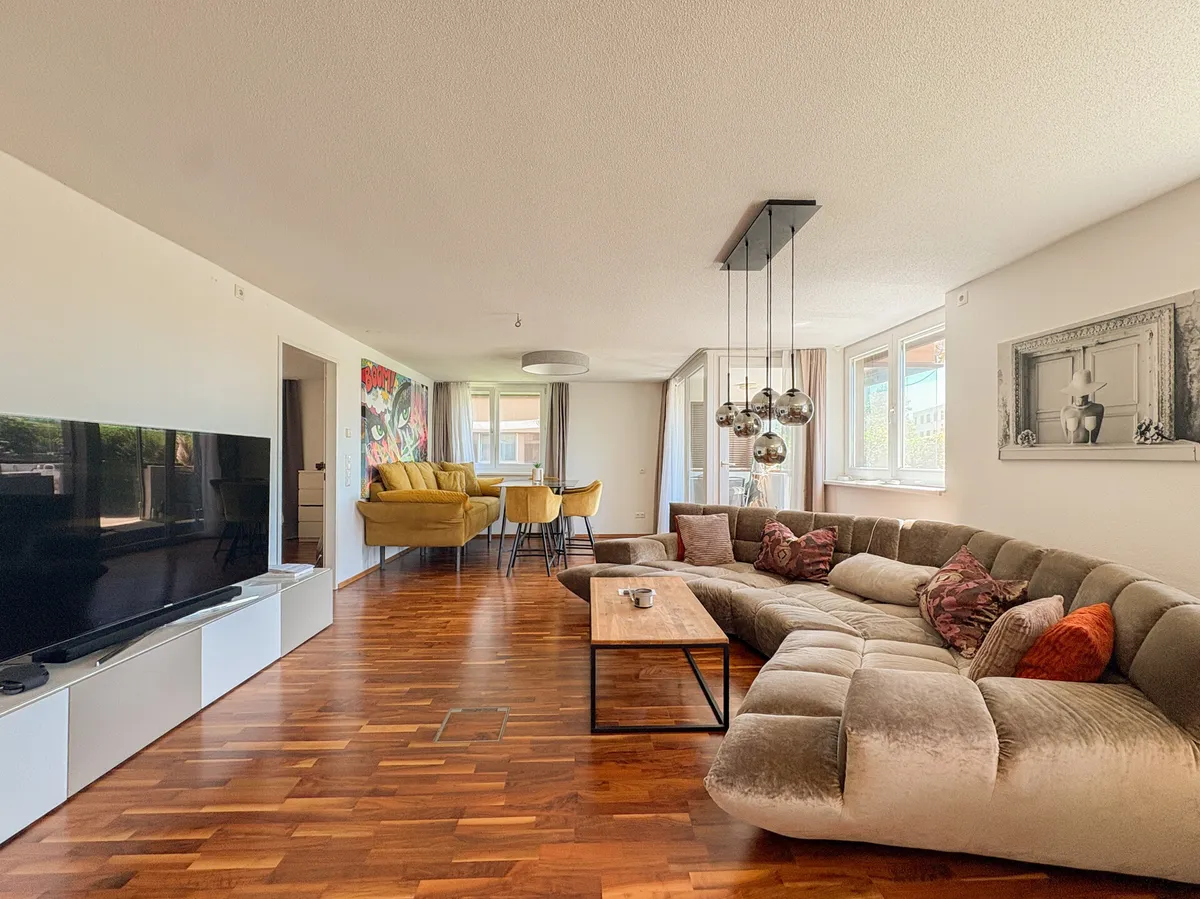 Charmante 4-Zimmer-Gartenwohnung in Lochau - Widok 2