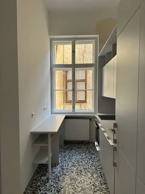 helle Altbauwohnung, 2 Zimmer, Naschmarkt, provisionsfrei - Ansicht 2