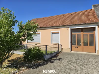 2-Zimmer-Haus kaufen in Mistelbach – 85 m², € 89.000