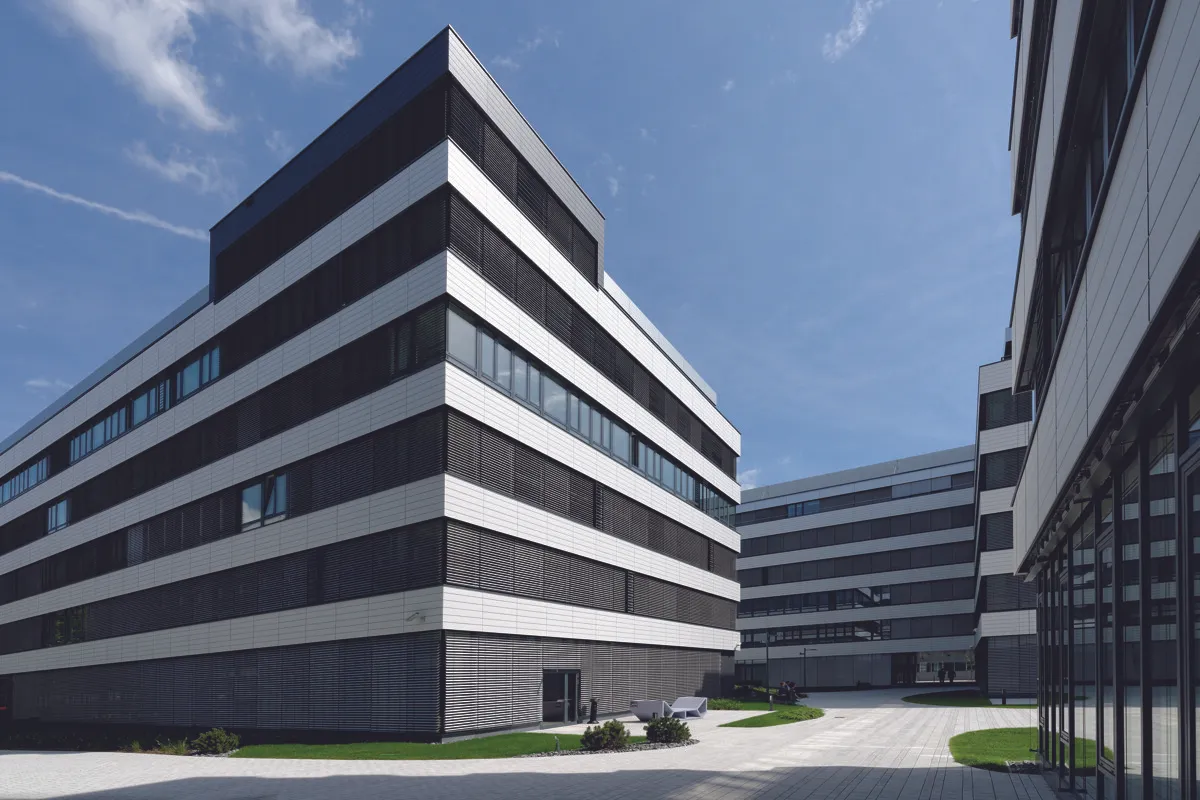 EURO PLAZA 5 - Bauteil H & J - Modernes Arbeiten mit Campus-Feeling - Ansicht 3