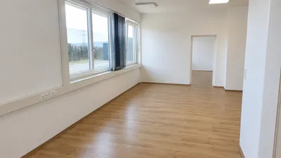 Gewerbeimmobilie mieten in Linz Land – 794 m², € 6.045 – Bild 4 von 7