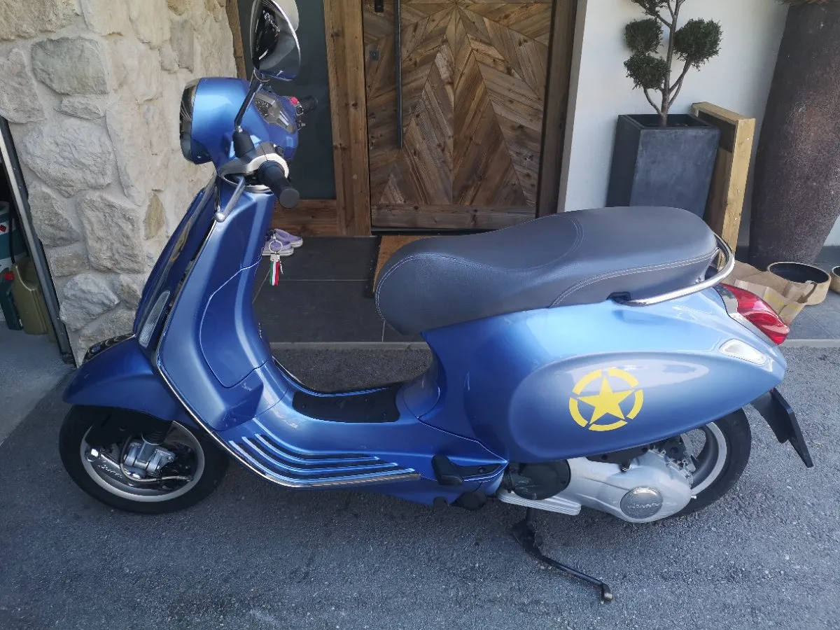Vespa 125
