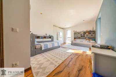 6-Zimmer-Immobilie kaufen in Neunkirchen – 231 m², € 1.090.000 – Bild 23 von 26