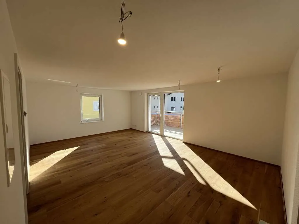 Großgmain: 3-Zimmer-Neubauwohnung mit zwei Bädern und zwei Balkonen! - Ansicht 3