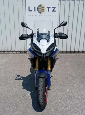 BMW F 900 XR