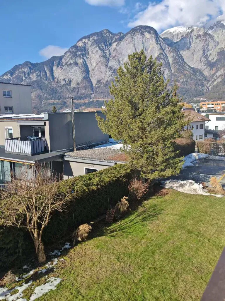 4-Zimmer-Wohnung mit Loggia in Völs - gepflegt und 71 m² groß, nur 377.000 EUR! - Ansicht 2