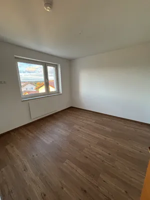 2-Zimmer-Wohnung mieten in Grieskirchen – 79 m², € 650 – Bild 2 von 10