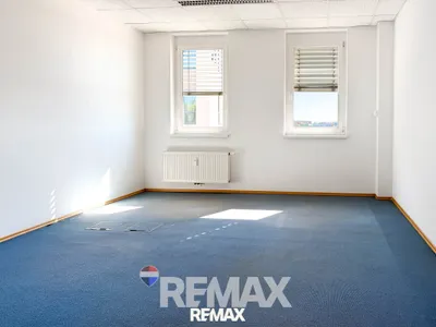 1-Zimmer-Gewerbeimmobilie mieten in Graz-Umgebung – 18 m², € 342