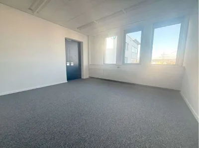 4-Zimmer-Gewerbeimmobilie mieten in Mödling – 146 m², € 1.992 – Bild 4 von 8