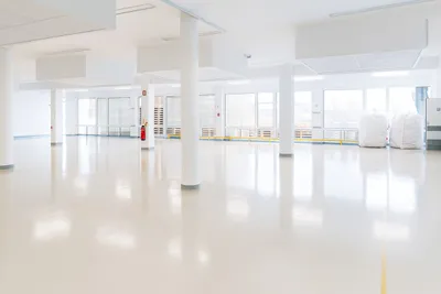Gewerbeimmobilie mieten in Amstetten – 660 m², € 1.650 – Bild 2 von 4