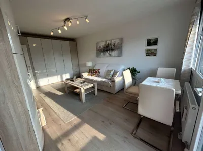 2-Zimmer-Wohnung mieten in Baden – 52 m², € 900 – Bild 2 von 9