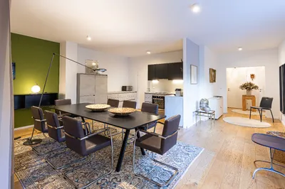 ALL-IN APARTMENT mit Garten und Balkon – Bild 3