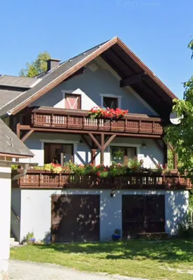 Haus kaufen in Zwettl – 300 m², € 290.000