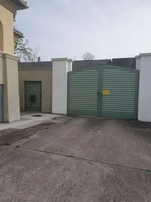 Gewerbeimmobilie mieten in Mödling – 270 m², € 1.833 – Bild 2 von 7