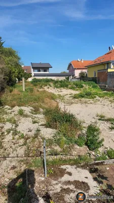 Grundstück kaufen in Wiener Neustadt – 500 m², € 185.000 – Bild 2 von 3