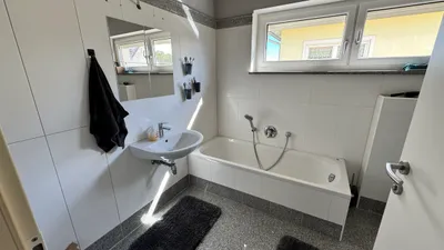 5-Zimmer-Haus mieten in Baden – 180 m², € 1.350 – Bild 11 von 15
