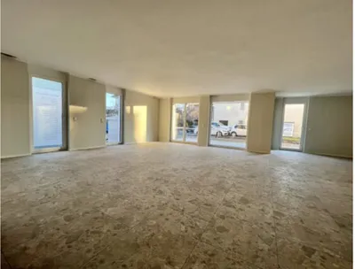 1-Zimmer-Gewerbeimmobilie mieten in Dornbirn – 82 m², € 1.494 – Bild 2 von 9