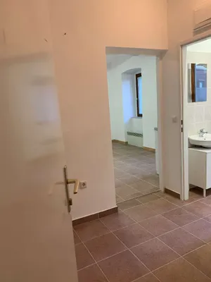 1-Zimmer-Wohnung mieten in Bruck an der Leitha – 23 m², € 269 – Bild 1 von 6