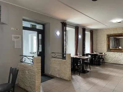 Gewerbeimmobilie mieten in Mödling – 198 m², € 2.940 – Bild 4 von 6