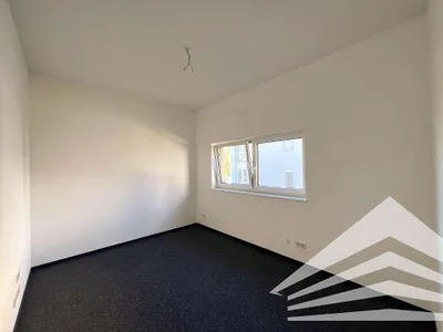 Gewerbeimmobilie mieten in Linz Land – 114 m², € 1.368 – Bild 4 von 10