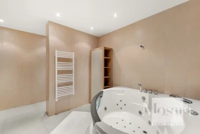 10-Zimmer-Immobilie kaufen in Neunkirchen – 512 m², € 1.390.000 – Bild 35 von 45