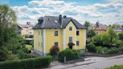 8-Zimmer-Haus kaufen in Vöcklabruck – 264 m², € 784.000 – Bild 2 von 23