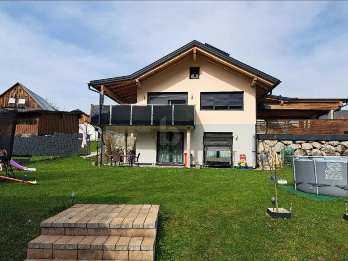 ZUKUNFTSSICHER & STILVOLL: HOCHWERTIGES ENERGIEEFFIZIENZHAUS IN ABSOLUTER BESTLAGE, Bad Aussee
