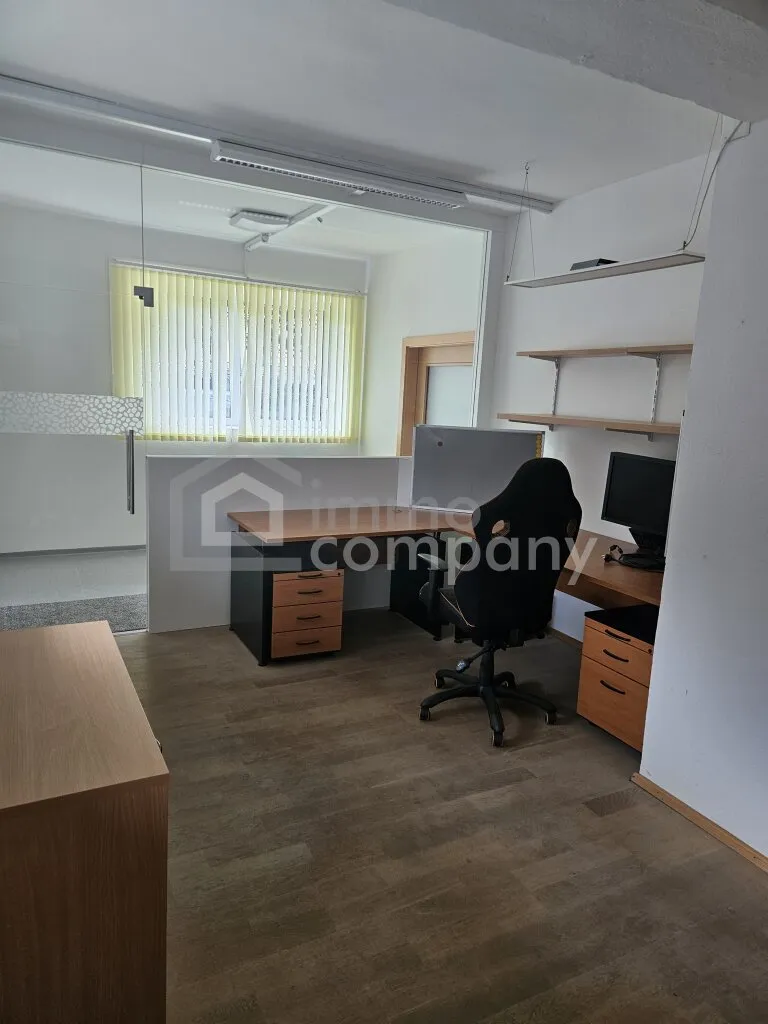 Helles & geräumiges 27 m² Büro - bei Bedarf flexibel erweiterbar - Ansicht 2