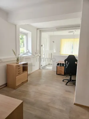 Gewerbeimmobilie mieten in Liezen – 27 m², € 250