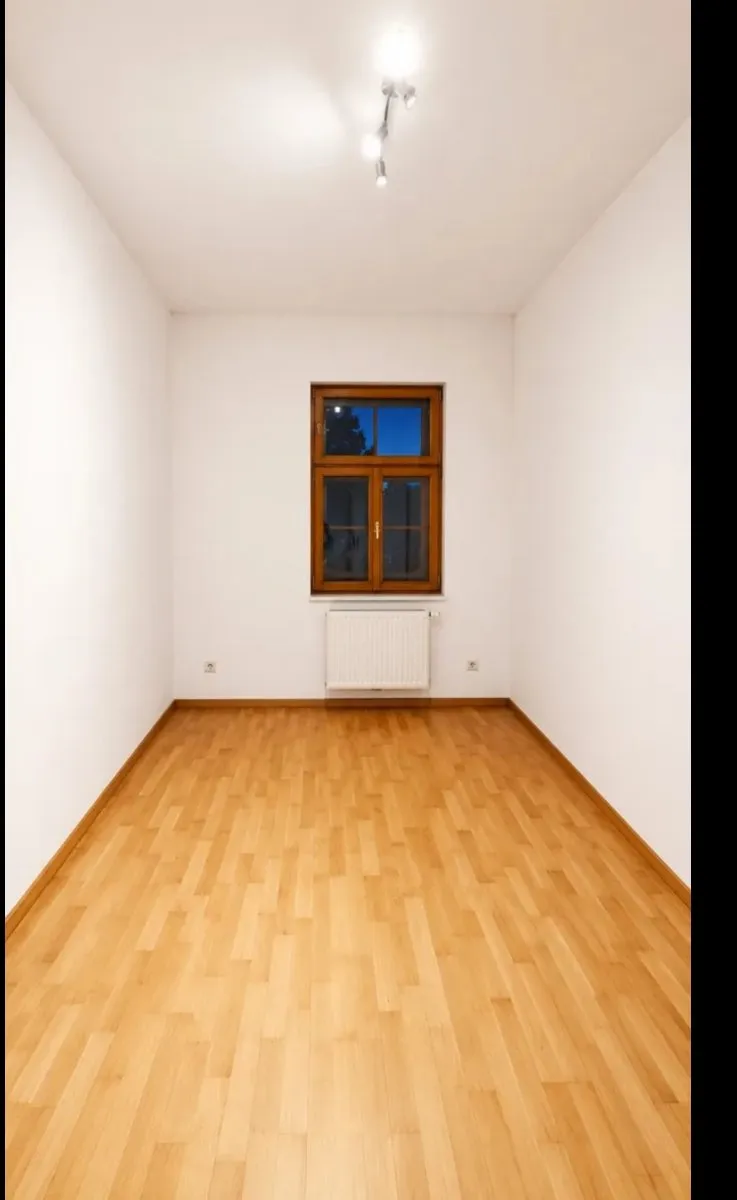 Moderne 2-Zimmer-Wohnung im 11. Bezirk in angenehmer Lage direkt hinter dem Eingangstor zum evangelischen Friedhof Simmering - Ansicht 3