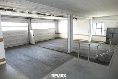 Immobilie mieten in Oberwart – 2 830 m², € 7.415 – Bild 2 von 12