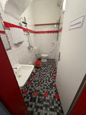 Gewerbeimmobilie mieten in Wien – 150 m², € 2.500 – Bild 6 von 13