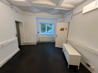 Gewerbeimmobilie mieten in Wien – 150 m², € 2.500 – Bild 12 von 13