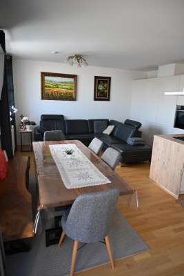 Sofort Einzug möglich 2-Zimmer Dachgeschosswohnung mit großer Terrasse Wien 1220 nähe Kagran