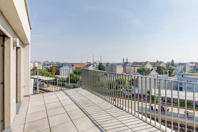 Einzigartige 3-Zimmer-Maisonettewohnung mit 26 m² Außenfläche | ab sofort bezugsfertig – Bild 2