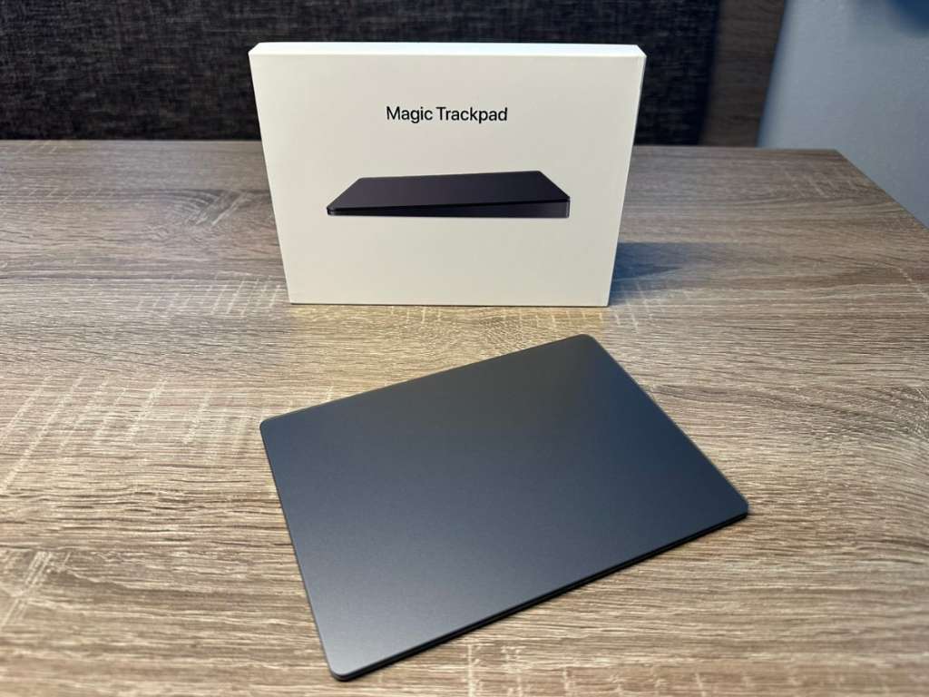 Apple Magic Trackpad 2 in Space hot Gray