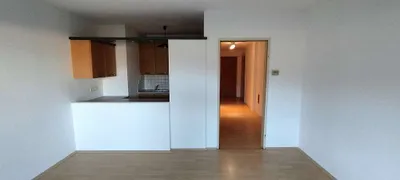 2-Zimmer-Wohnung mieten in Salzburg-Umgebung – 58 m², € 1.050 – Bild 3 von 12