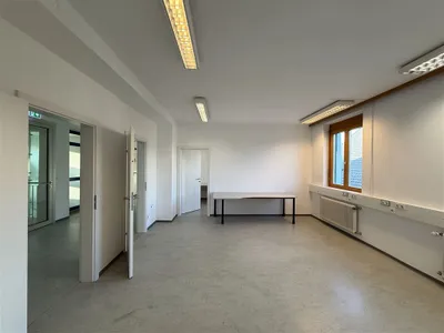Gewerbeimmobilie mieten in Hallein – 314 m², € 3.675 – Bild 45 von 59