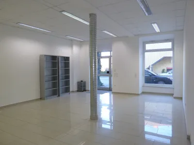 1-Zimmer-Gewerbeimmobilie mieten in Graz-Umgebung – 94 m², € 690 – Bild 1 von 9