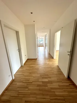 5-Zimmer-Gewerbeimmobilie mieten in Graz – 161 m², € 1.588 – Bild 10 von 13