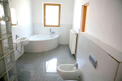 2-Zimmer-Wohnung mieten in Mistelbach – 106 m², € 750