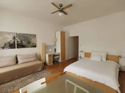 1-Zimmer-Wohnung mieten in Wien – 35 m², € 900 – Bild 1 von 6
