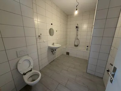 7-Zimmer-Haus kaufen in Neunkirchen – 196 m², € 399.900 – Bild 32 von 33