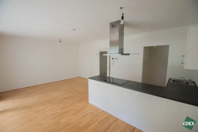 Moderne 2-Zimmer Wohnung mit Garten nahe Denglerpark – Bild 3