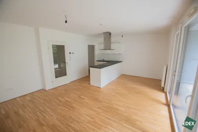 Moderne 2-Zimmer Wohnung mit Garten nahe Denglerpark – Bild 2