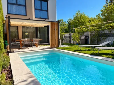 5-Zimmer-Haus kaufen in Wien – 242 m², € 1.495.000 – Bild 1 von 51